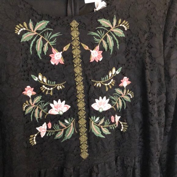 Ashley Lemieux black lace embroidered midi dress - Picture 2 of 2